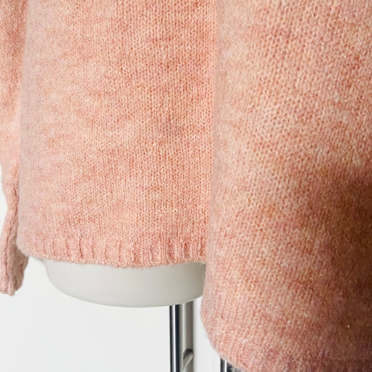 Sandwich_ Clothing Peach Nude Wool Blend Knit Jumper Split Back Size XL NEW
