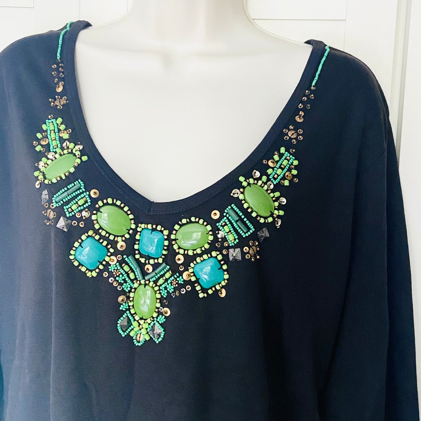 Indigo Moon Ladies Black 3/4 Sleeve Top With Green Beaded Neckline Size 3XL