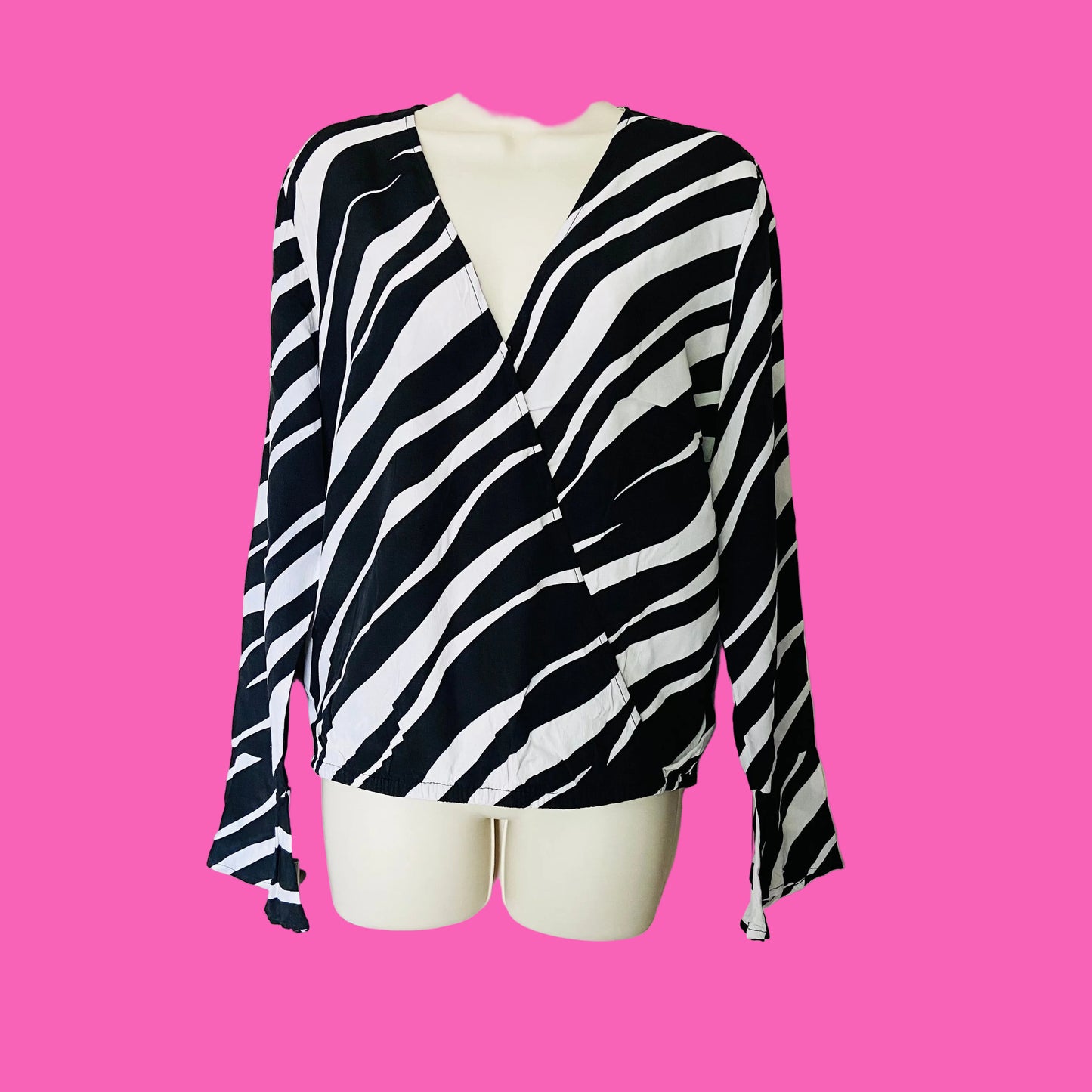 Sosander | White & Black | Abstract Zebra Print | Wrap Front Blouse | Size 14