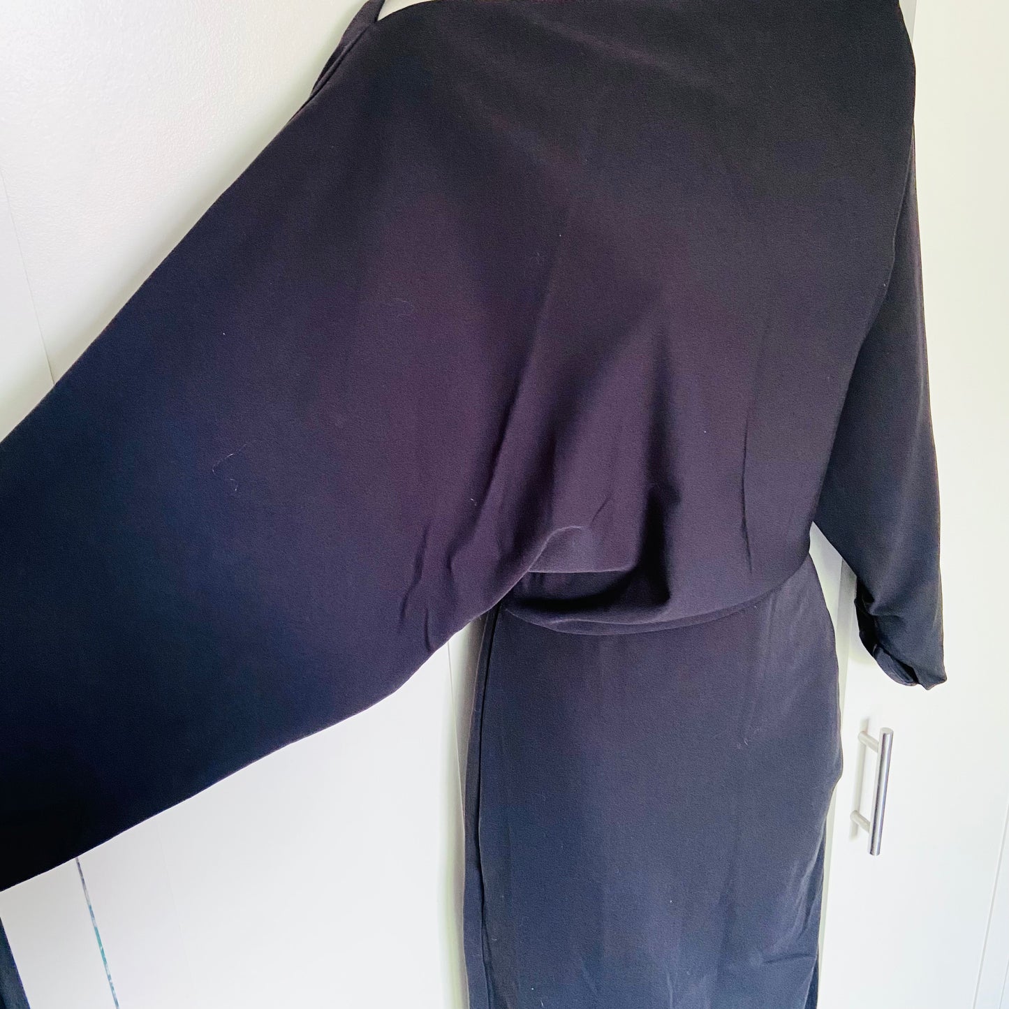 H&M | Black | Boat Neck / Off One Shoulder Asymmetric | Batwing Long Sleeve | Ruched Side | Midi Dress | Size M