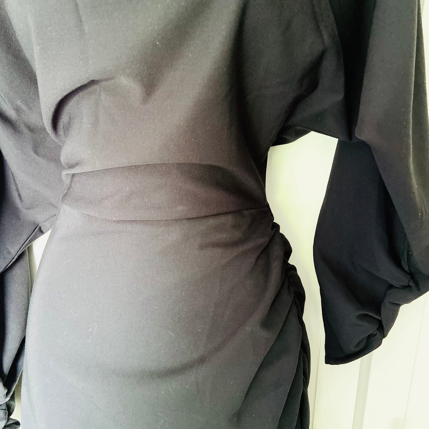 H&M | Black | Boat Neck / Off One Shoulder Asymmetric | Batwing Long Sleeve | Ruched Side | Midi Dress | Size M