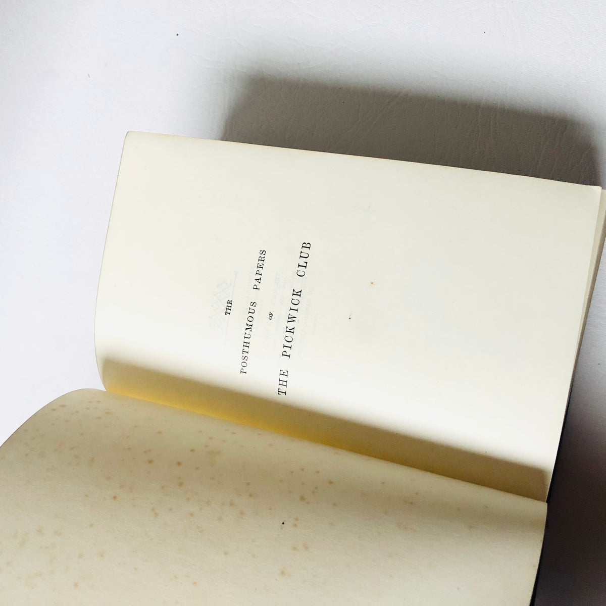 Charles Dickens: The Pickwick Papers, 1937 Macmillan Wilson Memorial Prize Book