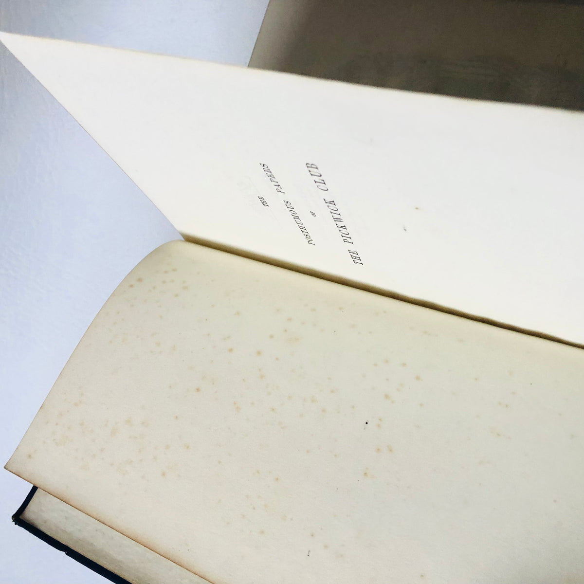 Charles Dickens: The Pickwick Papers, 1937 Macmillan Wilson Memorial Prize Book