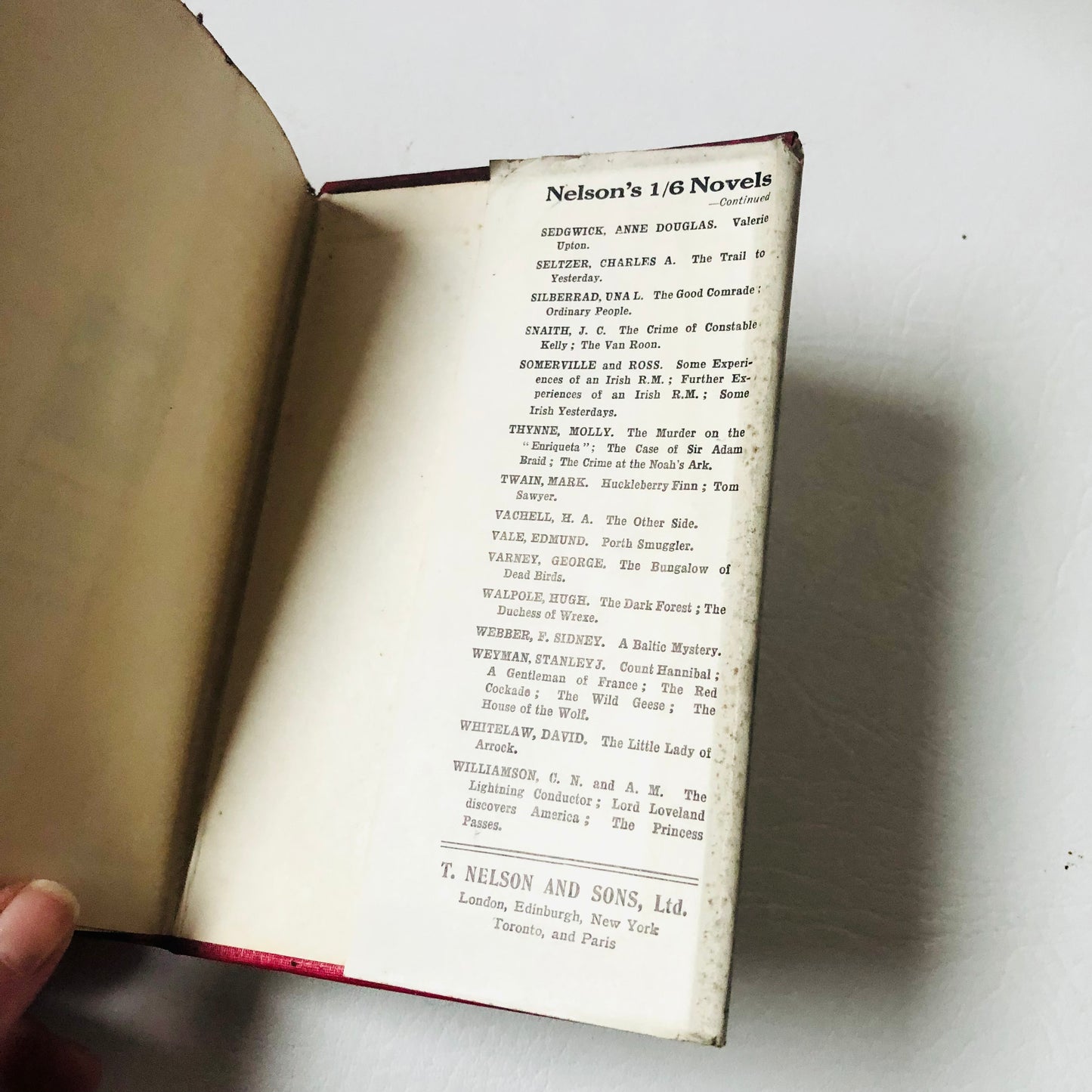 Vintage The Adventures Of Huckleberry Finn by Mark Twain Hardback with Dustcover