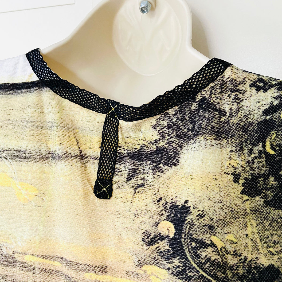 Fred Sabatier | Black White Yellow | Y2K Retro | Double Lined Mesh Sleeveless Top | Size 46 (UK 12/14)