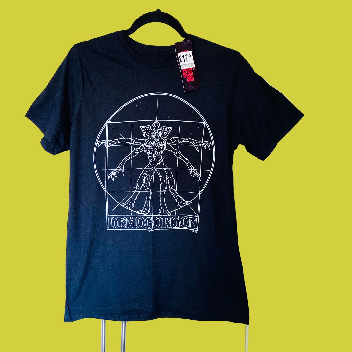 Stranger Things Netflix | Pyamid | Black T-Shirt | Vitruvian Man Demogorgon | Unisex Size Small | NEW