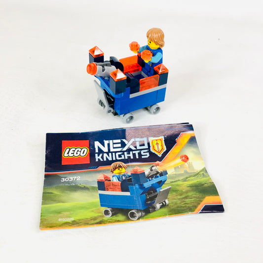 LEGO Nexo Knights: Robin's Mini Fortrex (30372) 100% Complete with Instructions & Minifigure