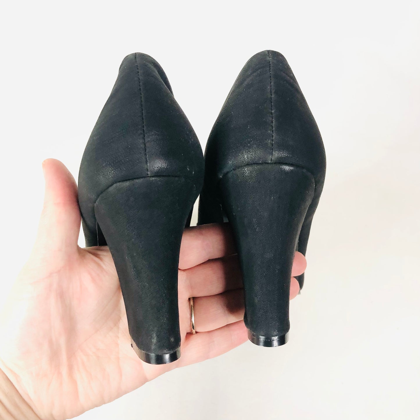 Super Mode Black Faux Suede Block Heel Bow Round Toe Court Shoes Size 39 UK 6