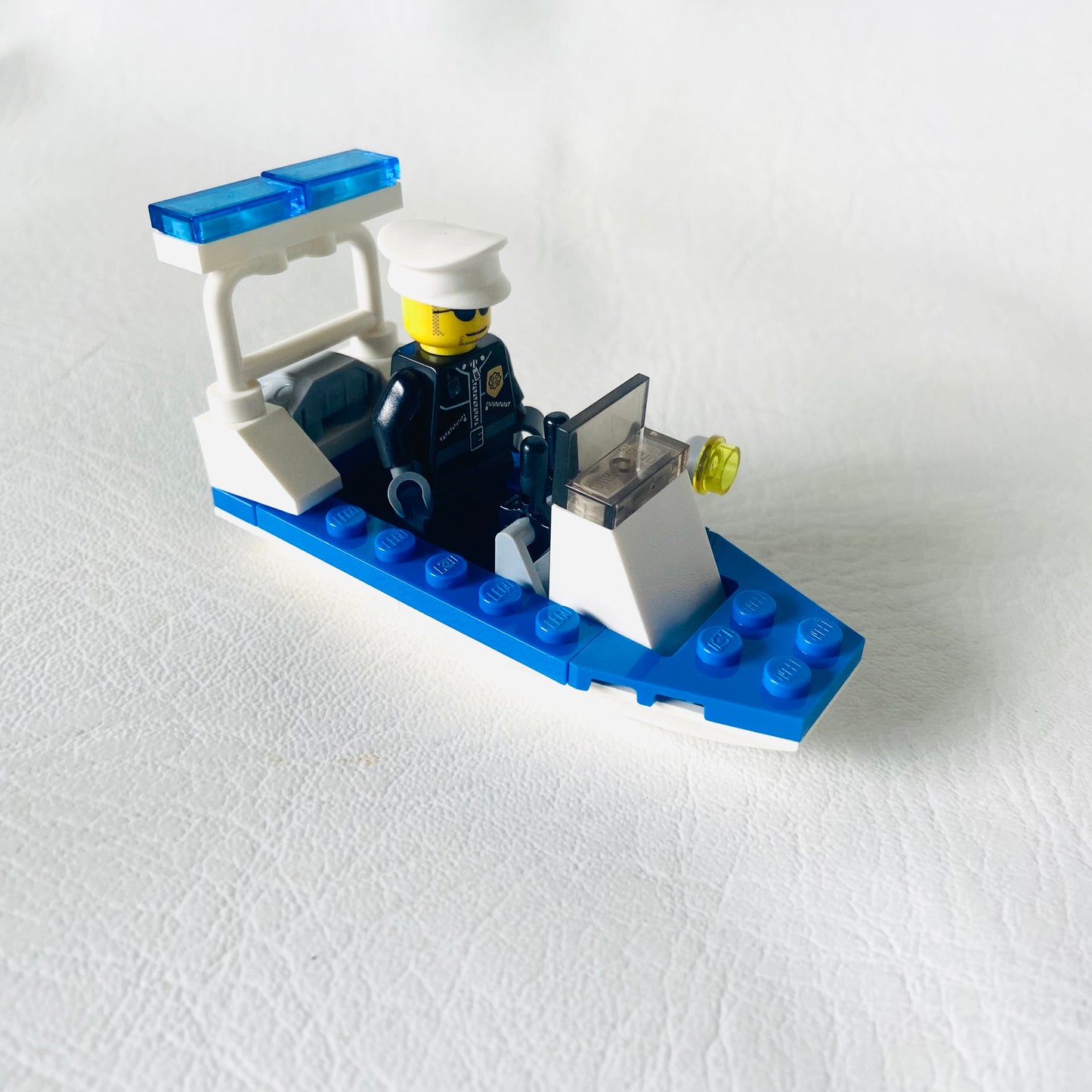 LEGO City: Police Boat (30002) 100% Complete with Instructions & Minifigure