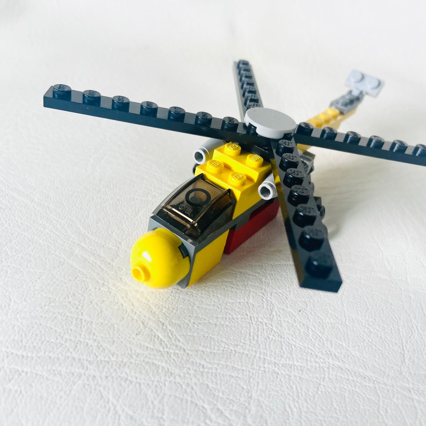 Lego Creator : Cargo Copter (7799) 100% Complete with Instructions
