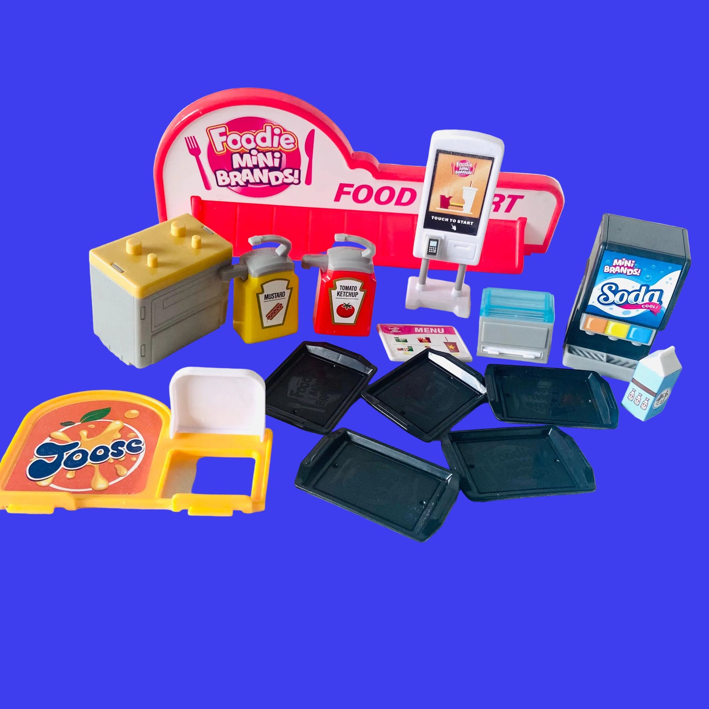 Zuru Mini Brands Food Court Playset Parts (Trays, Signs, Soda Dispenser, Sauces)