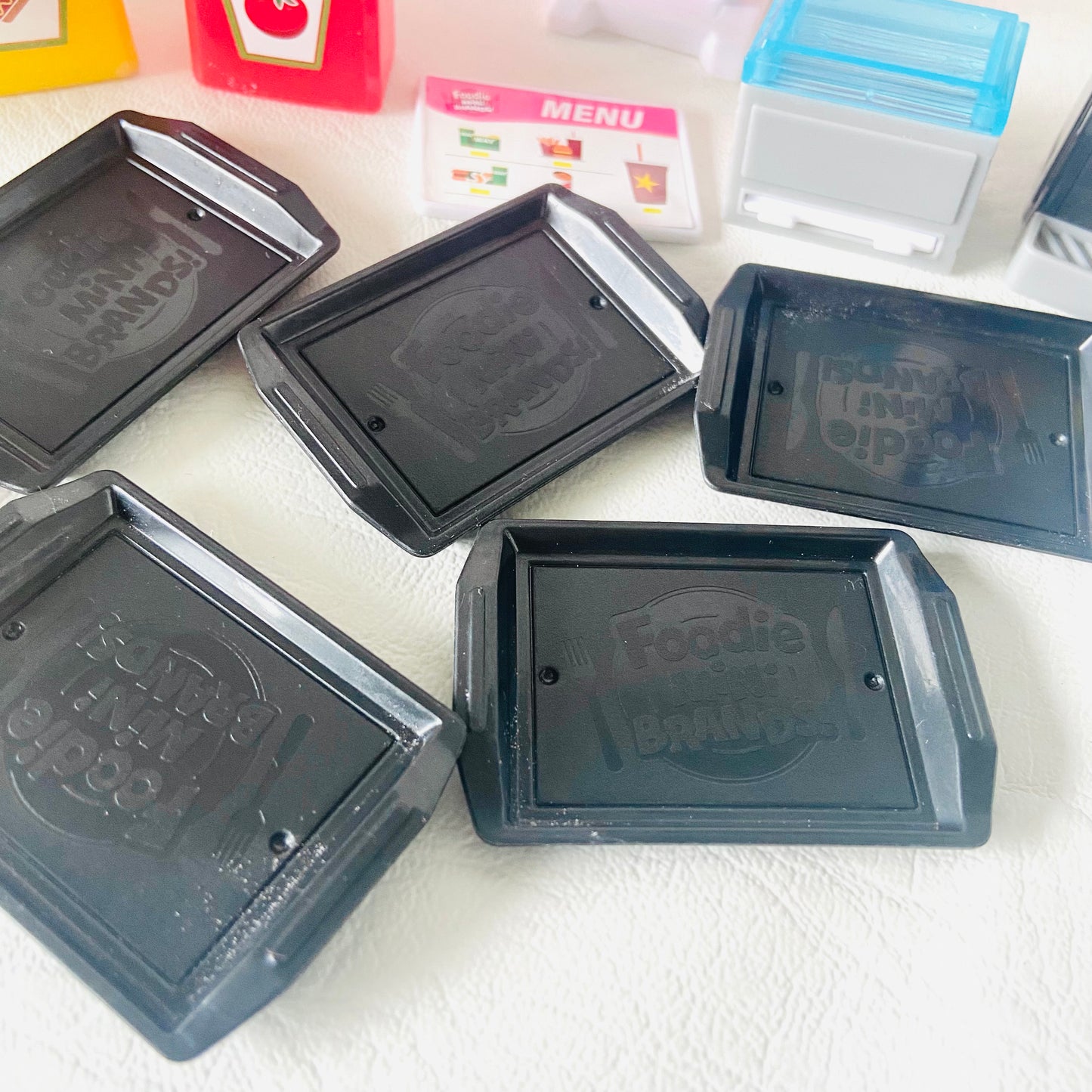 Zuru Mini Brands Food Court Playset Parts (Trays, Signs, Soda Dispenser, Sauces)
