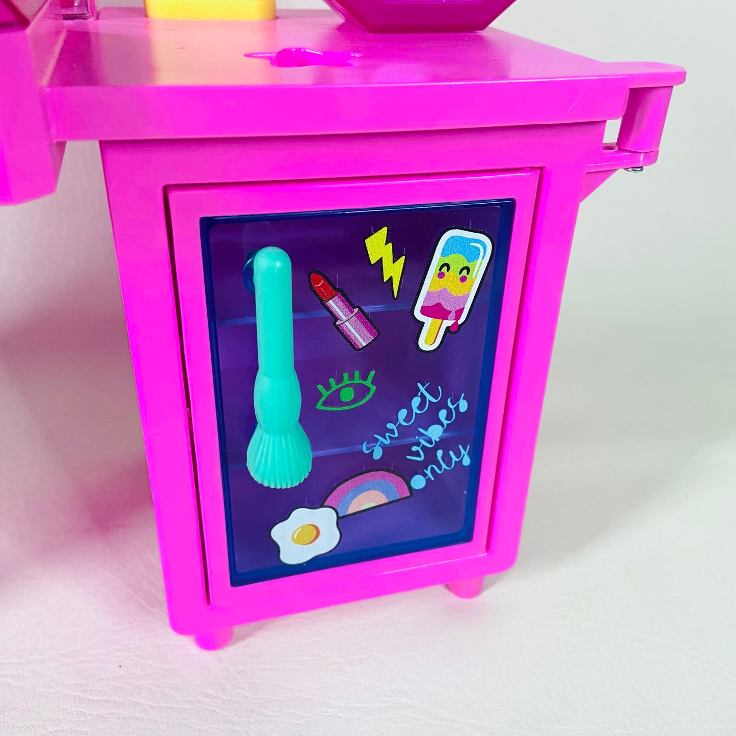 Barbie Extra | Mattel | Pink Vanity Set Dressing Table Playset | Incomplete & Untested