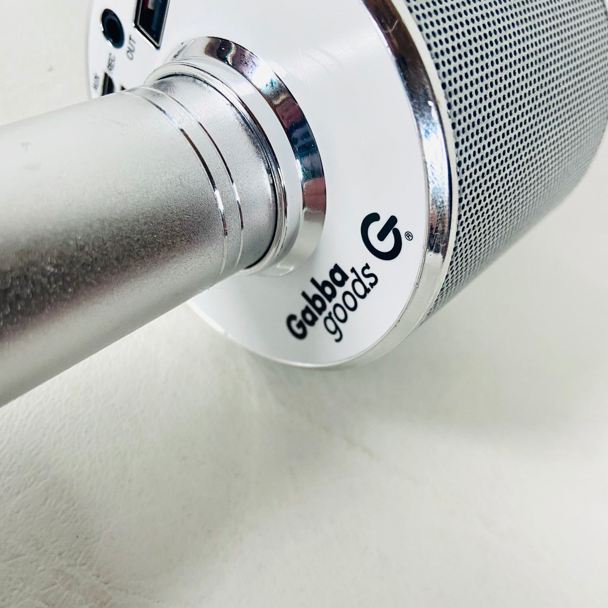 Gabba Goods | Karaoke Microphone | Kids & Adults | Built-in Speaker Portable | Tested & Working