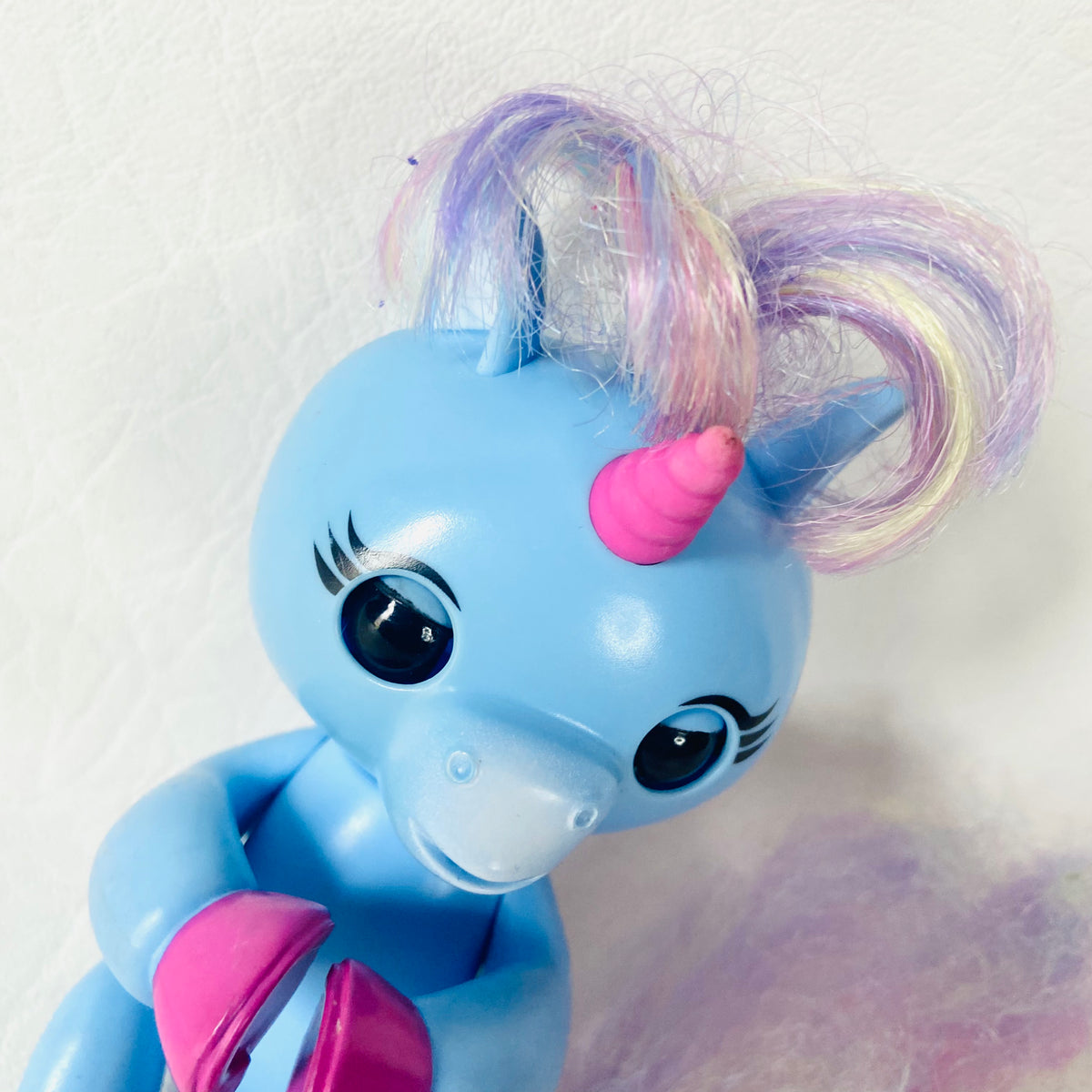 Fingerlings | Stella Interactive Baby Unicorn | Blue With Rainbow Mane | Tested Working