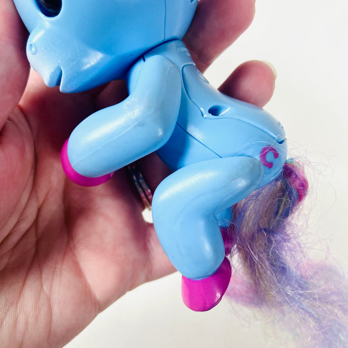 Fingerlings | Stella Interactive Baby Unicorn | Blue With Rainbow Mane | Tested Working