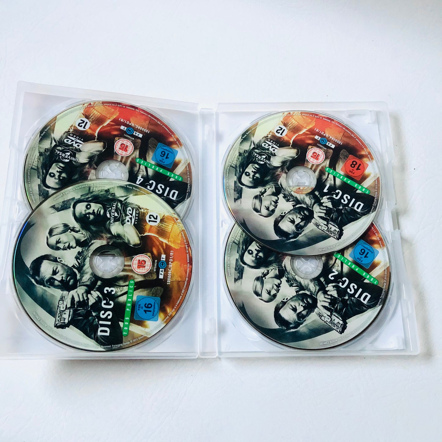 Defiance: Complete Season 3 Three Third TV Series All Episode Region 2 DVD