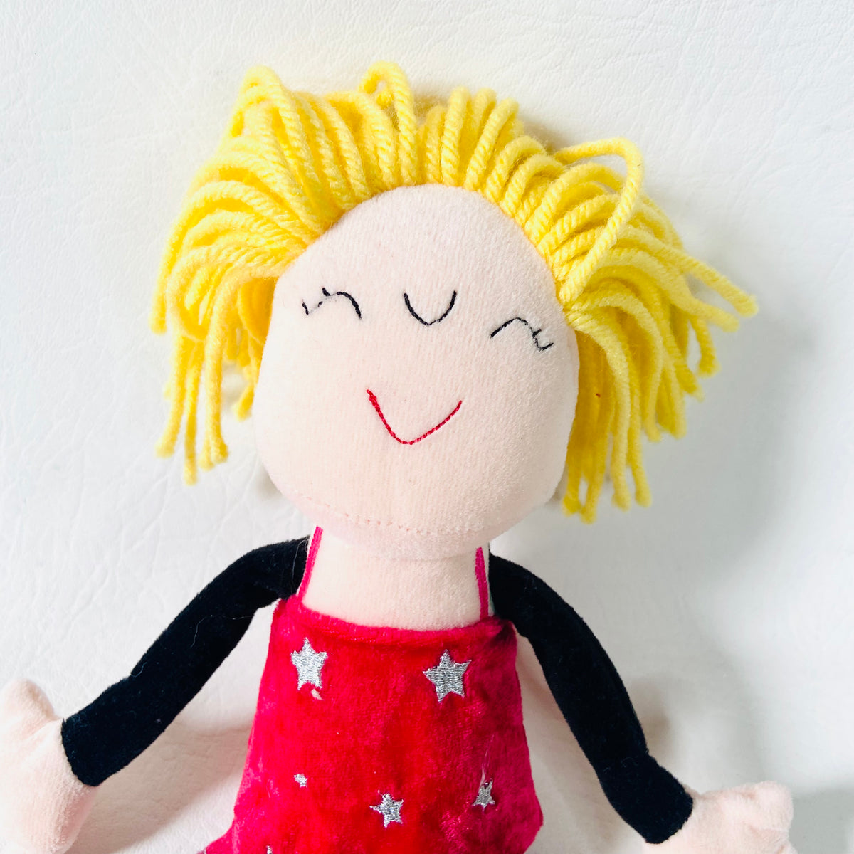 St Michael (Marks & Spencer) | 11"/ 28cm | Red Star Dress | Blond Female Ragdoll | 1995 Vintage Y2K
