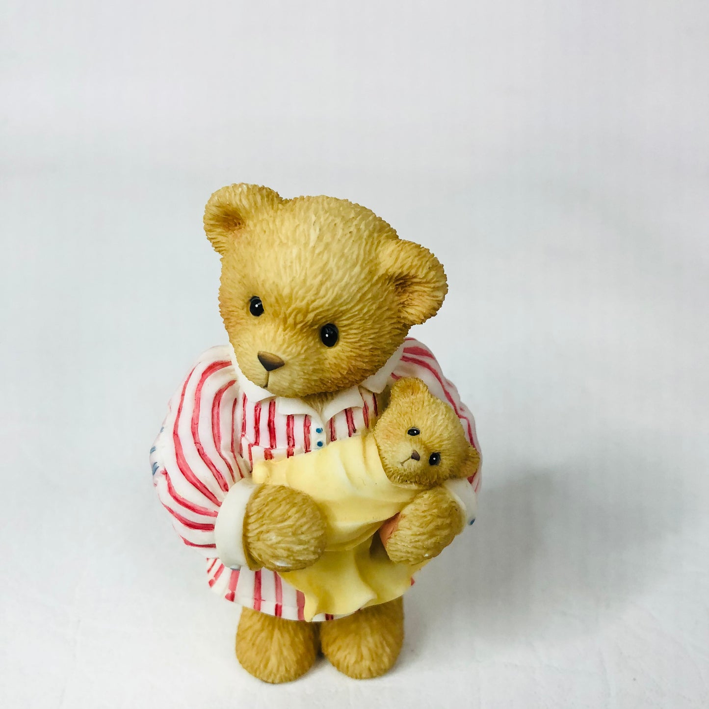 Cherished Teddies CT981 Lela Nightingale Members Only Bear Figurine Enesco 1998