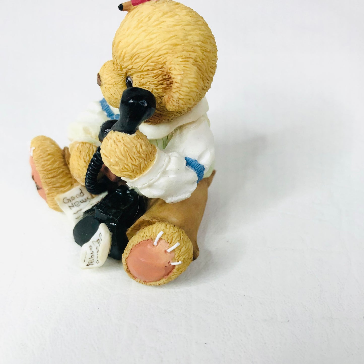 Cherished Teddies 1996 Symbol of Membership Vintage R Harrison Hartford CT102
