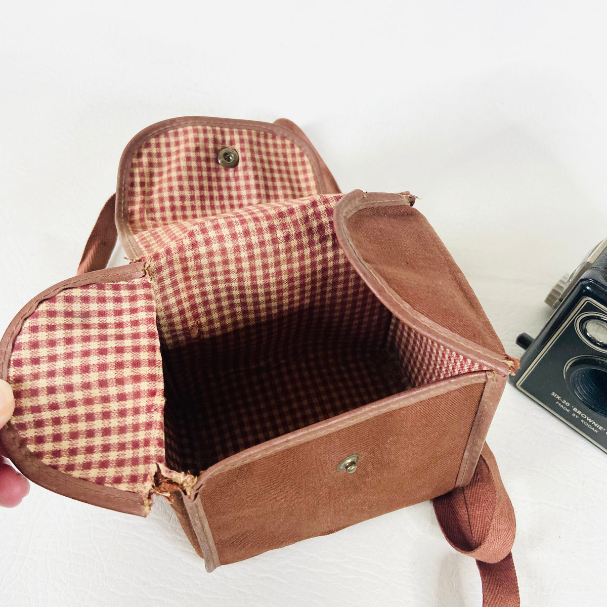 Kodak Brownie | Vintage 1950s | Six-20 Model C | Film Camera | Brown Fabric Case