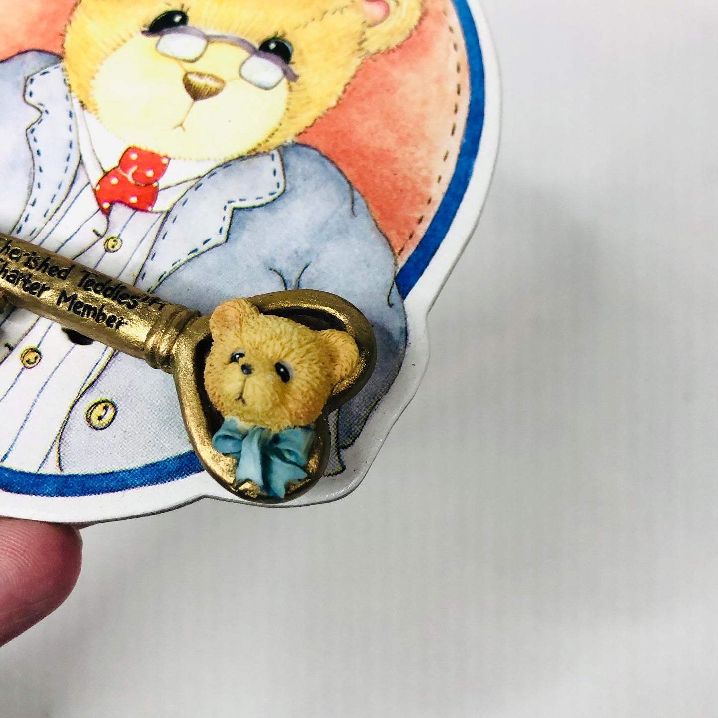 Vintage 1994 Cherished Teddies Club Charter Member Key Pin / Brooch CRT065