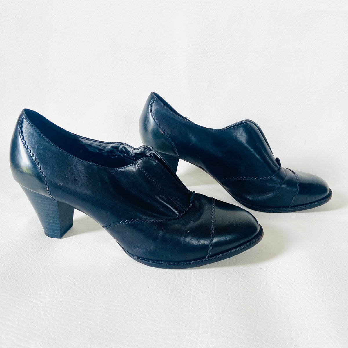 Clarks Artisan | Leather | Black | Mika Ankle Bootie | Brogue Block Heel | Size UK 7