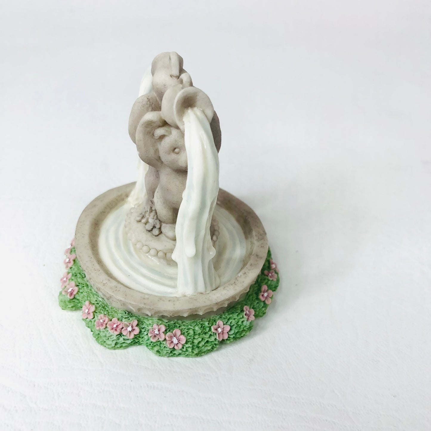 Cherished Teddies Water Fountain Figurine Accessory (1998 Members Only) P.Hillman CT983
