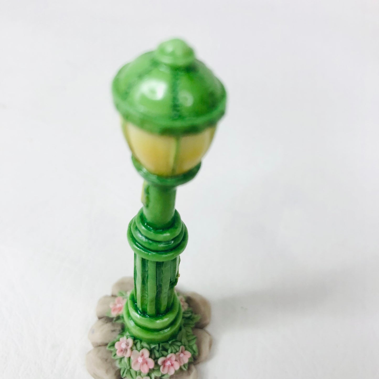 Cherished Teddies Lamppost Figurine 1998 Members Only Accessory P.Hillman CT983