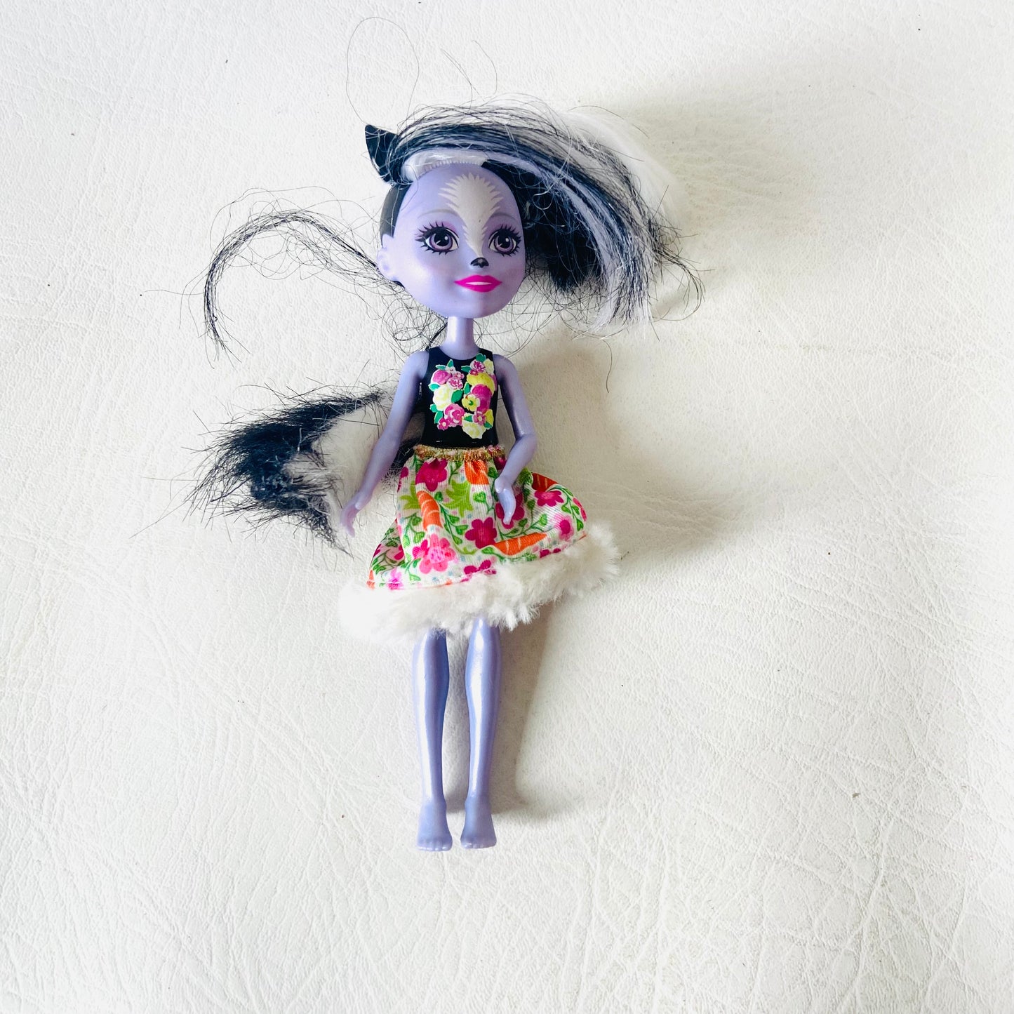 Mattel | Enchantimals | 2 Doll Bundle | Sage Skunk & Cailey Cow | 6 Inch