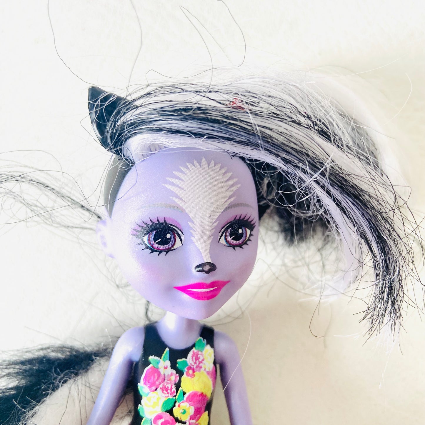 Mattel | Enchantimals | 2 Doll Bundle | Sage Skunk & Cailey Cow | 6 Inch
