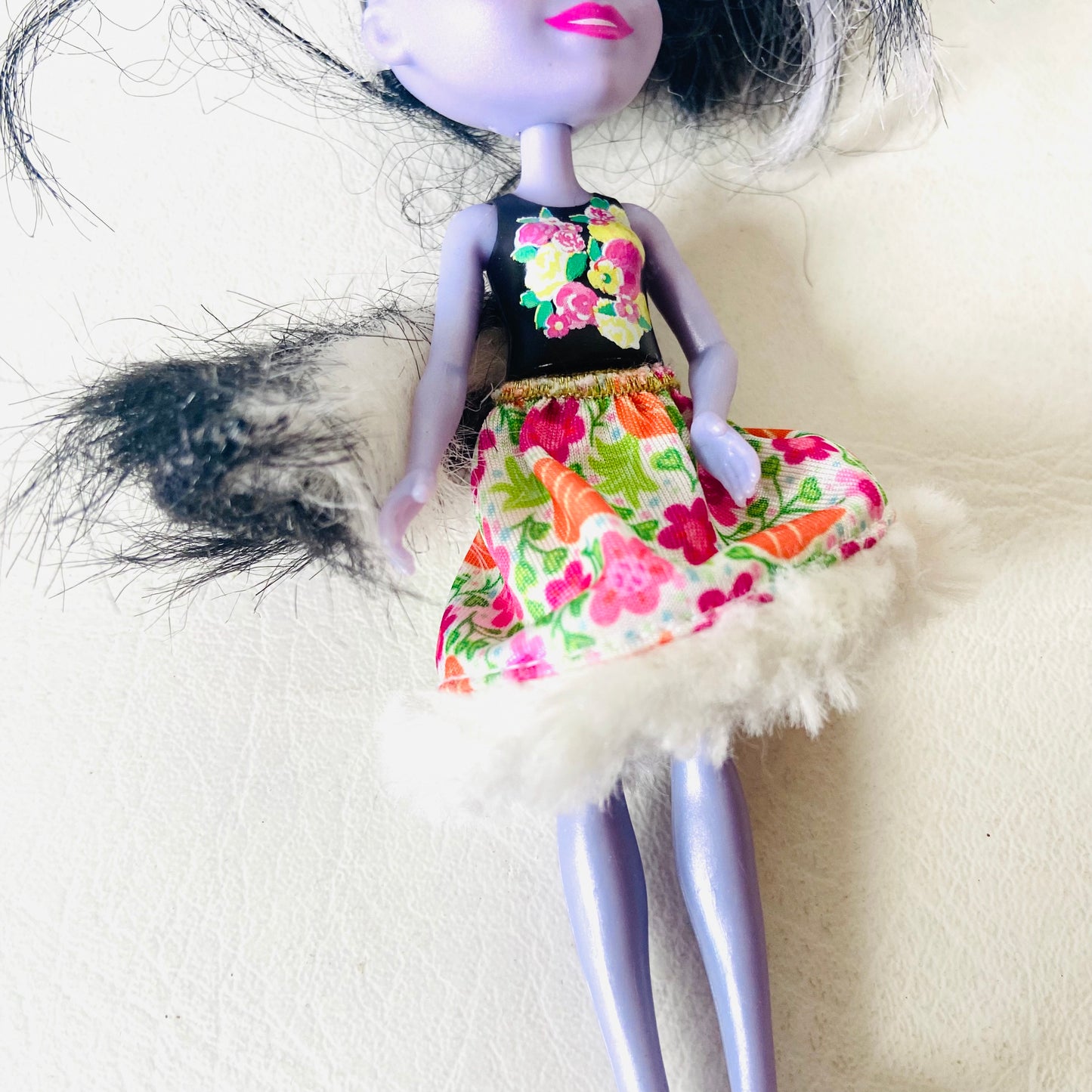Mattel | Enchantimals | 2 Doll Bundle | Sage Skunk & Cailey Cow | 6 Inch