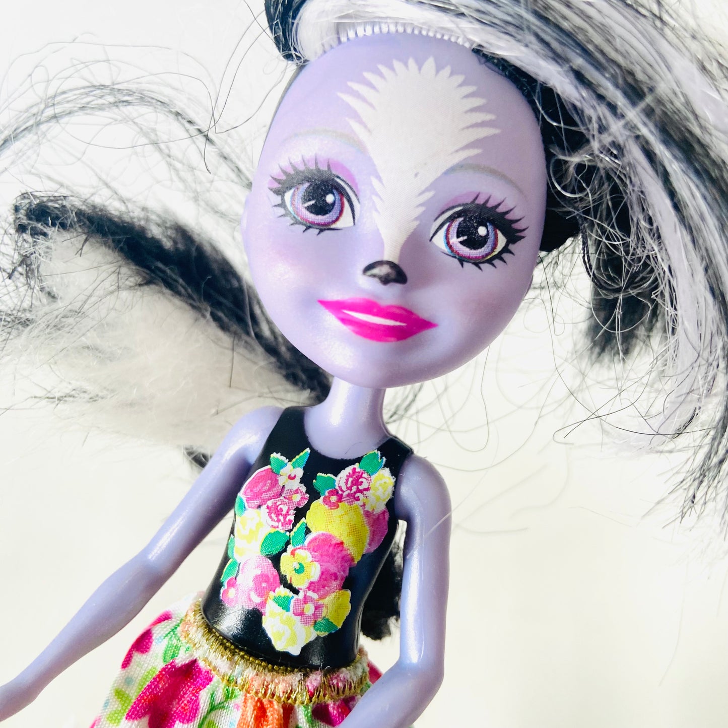 Mattel | Enchantimals | 2 Doll Bundle | Sage Skunk & Cailey Cow | 6 Inch