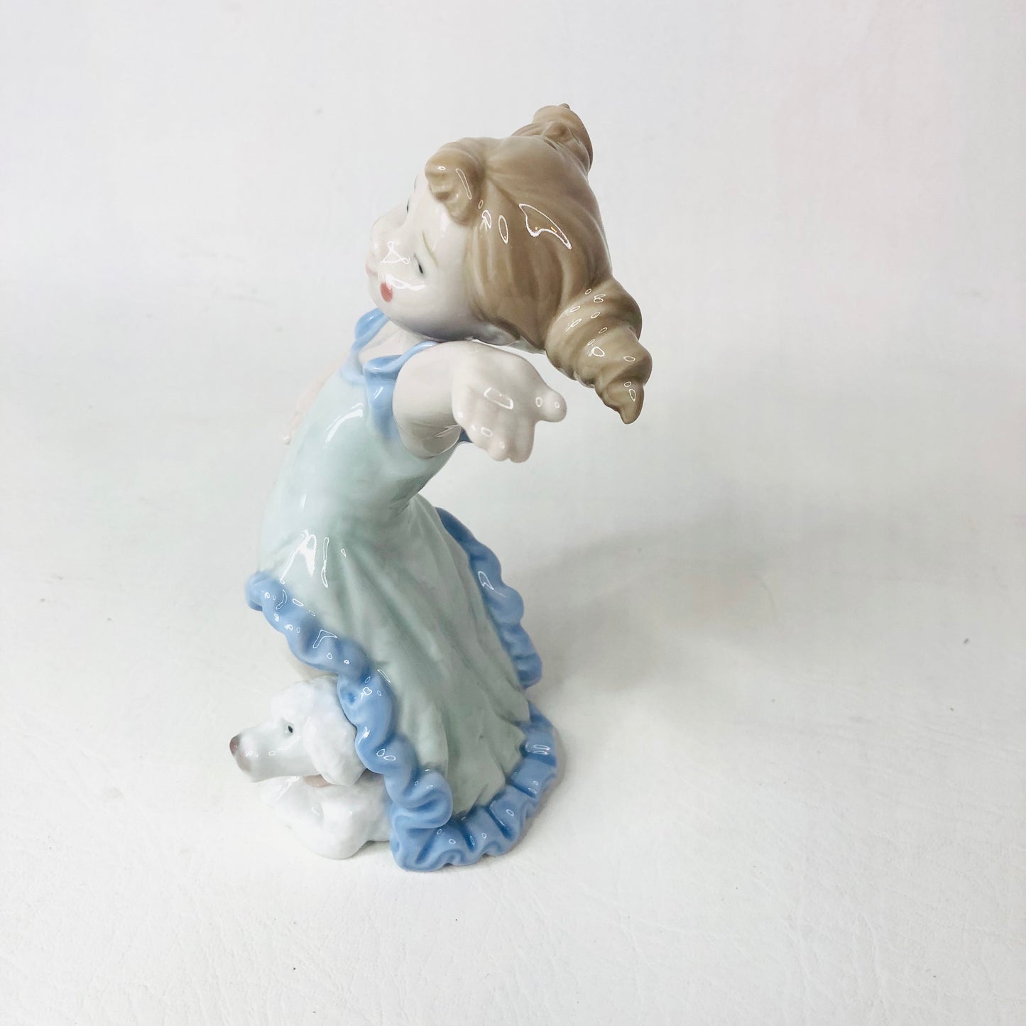 Nao By Lladro Girl With Dog Figurine Grand Finale (2004) Damaged