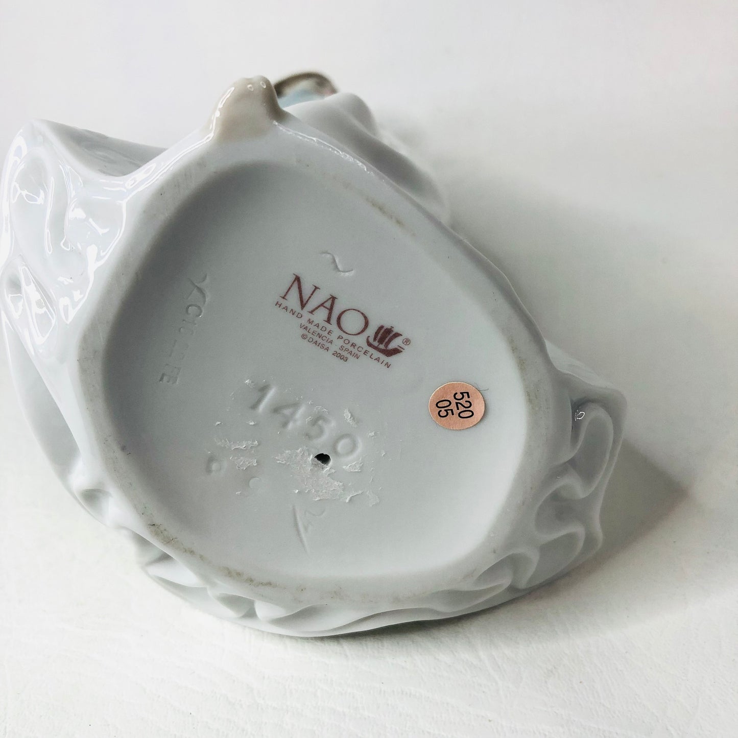 Nao by Lladro Porcelain Figurine 'Truly in Love' Lady Girl #1450 10" Ornament VGC Condition