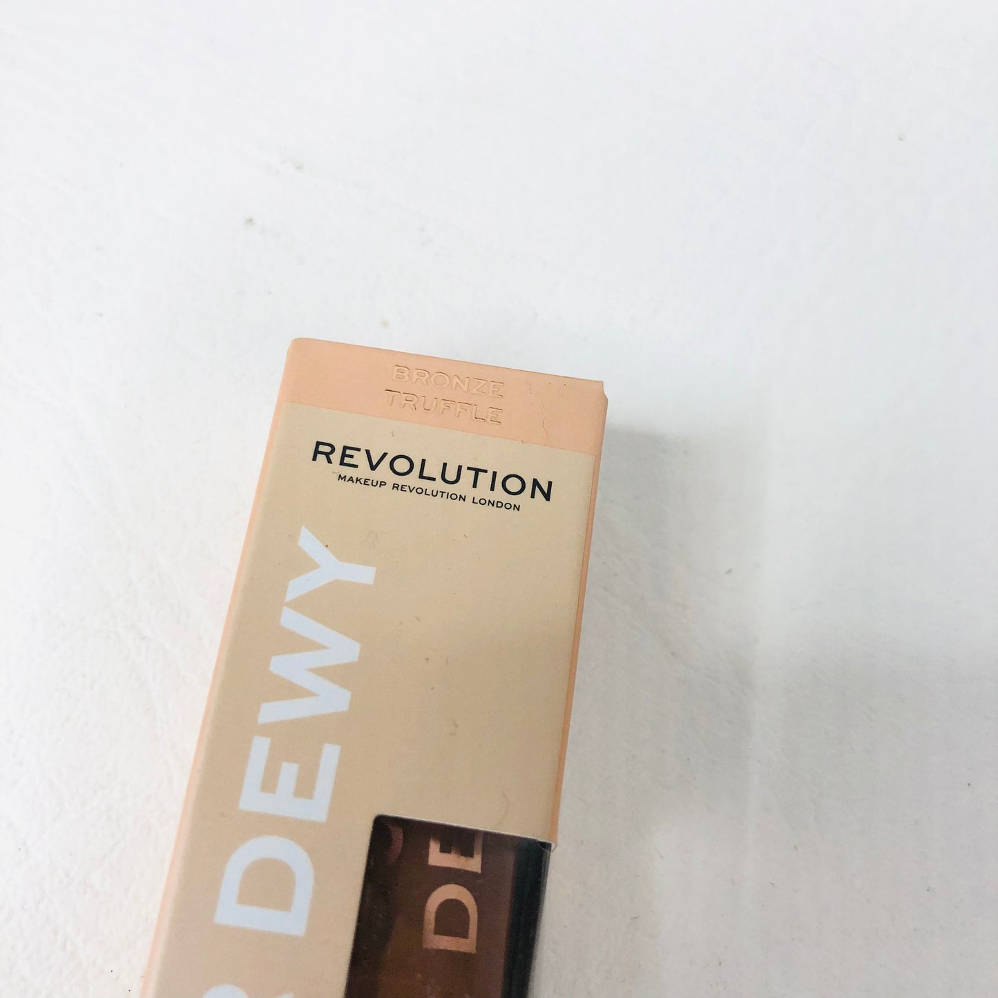 Revolution Makeup Super Dewy Liquid Highlighter Illuminator Bronze Truffle NEW