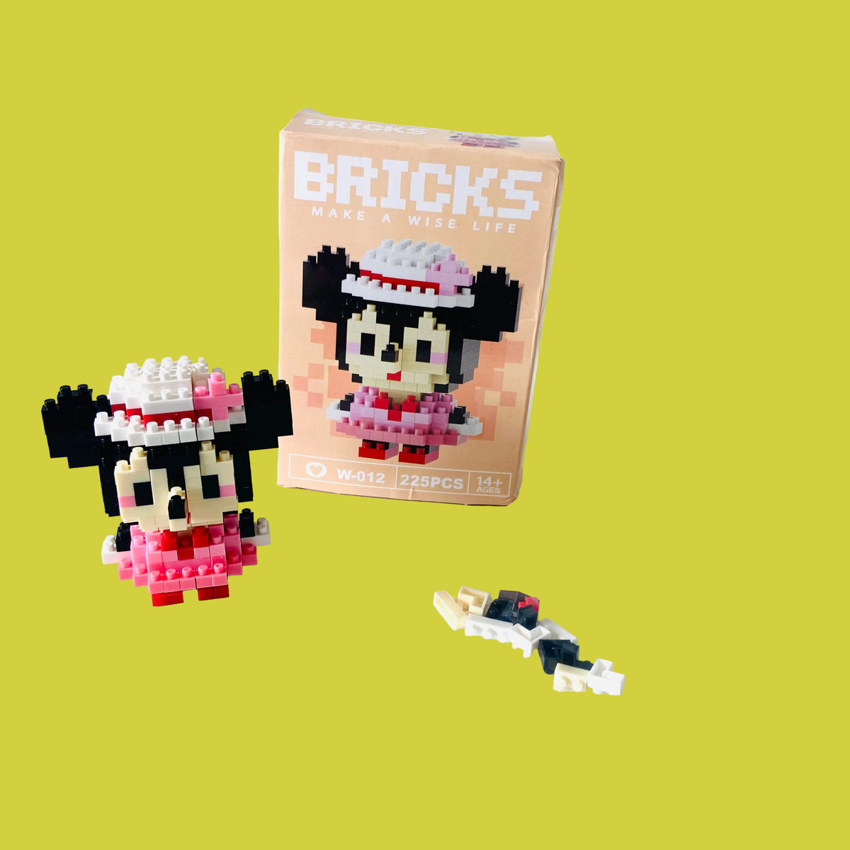Minnie Mouse Micro Brick Figure Building Blocks Creative Building Toy Mindfulness