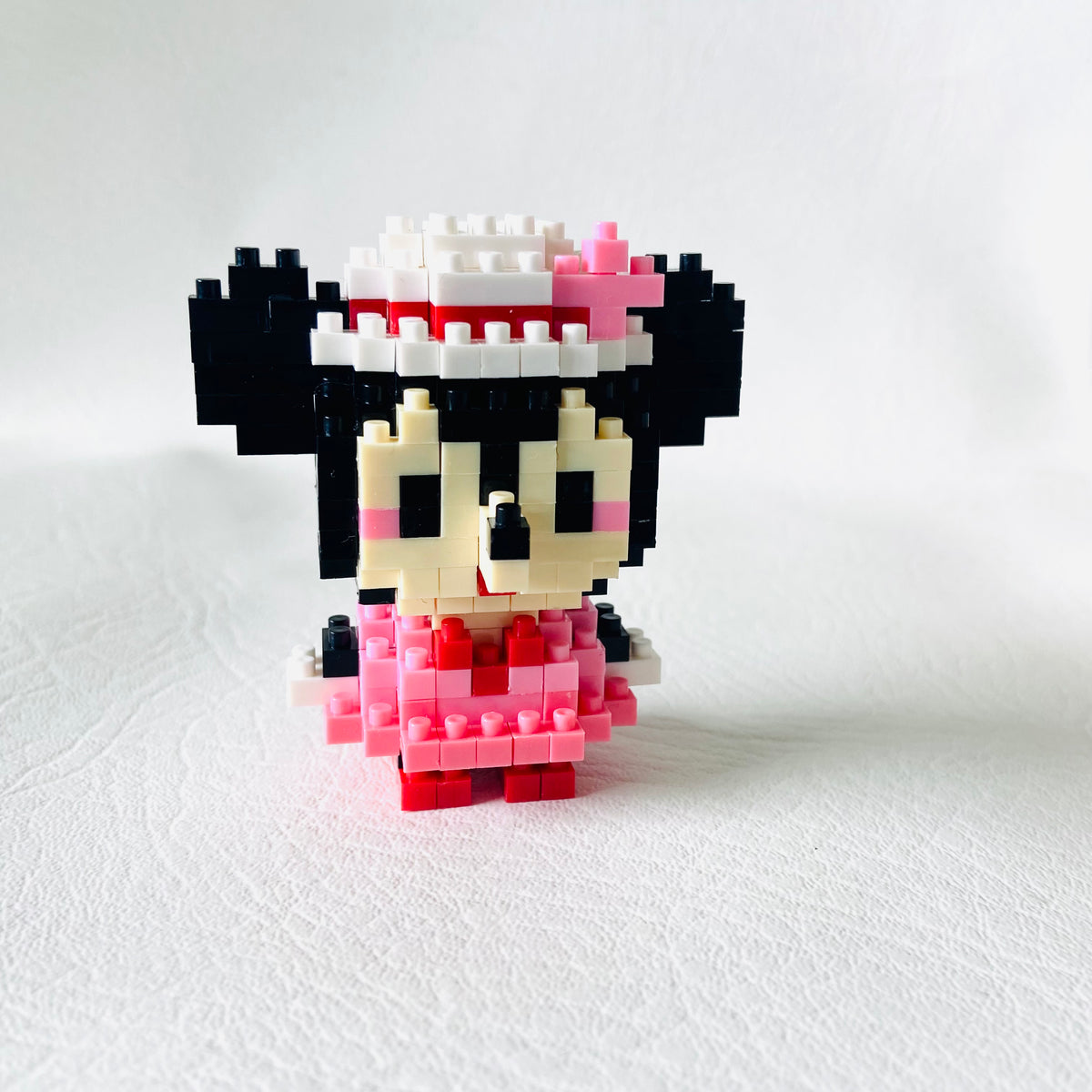 Minnie Mouse Micro Brick Figure Building Blocks Creative Building Toy Mindfulness