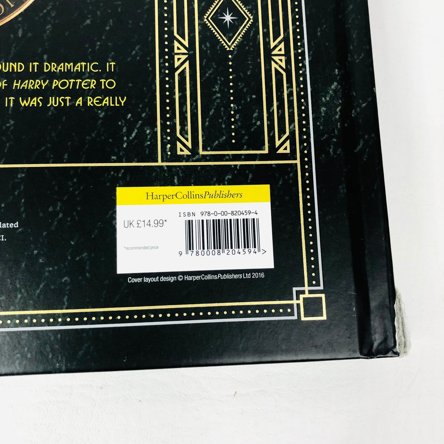2x Fantastic Beasts And Where To Find Them HB Books (Inside The Magic / Magical Movie Handbook)