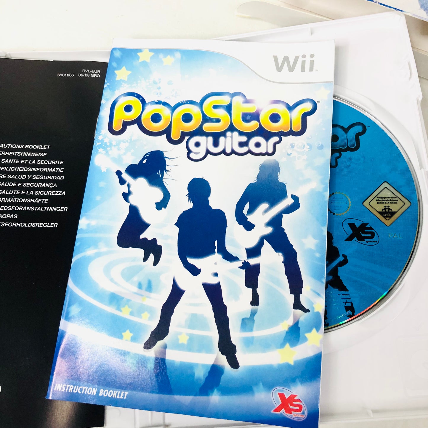 PopStar Guitar [Includes Air Guitar] - Nintendo Wii Music Game Boxed