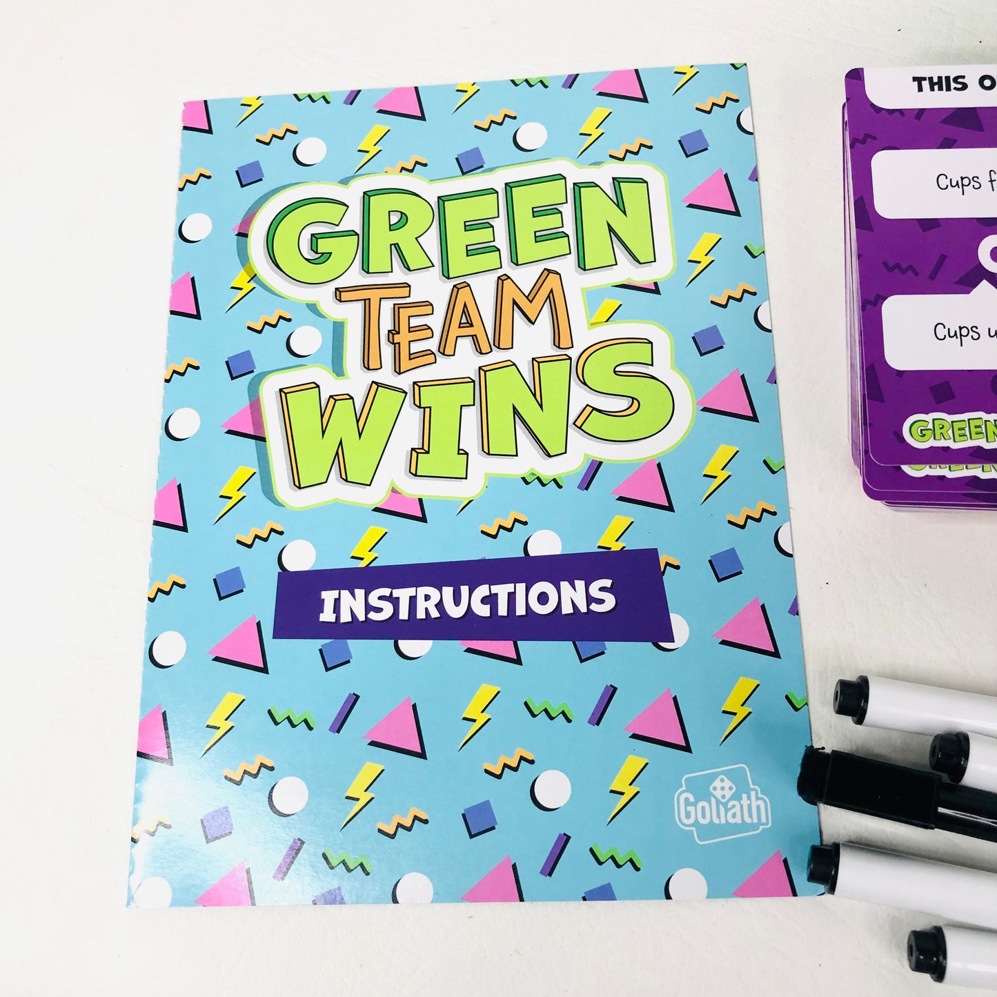 Goliath Games Green Team Wins, The Game of Thinking Like a Winner, Family Party Game - Like New