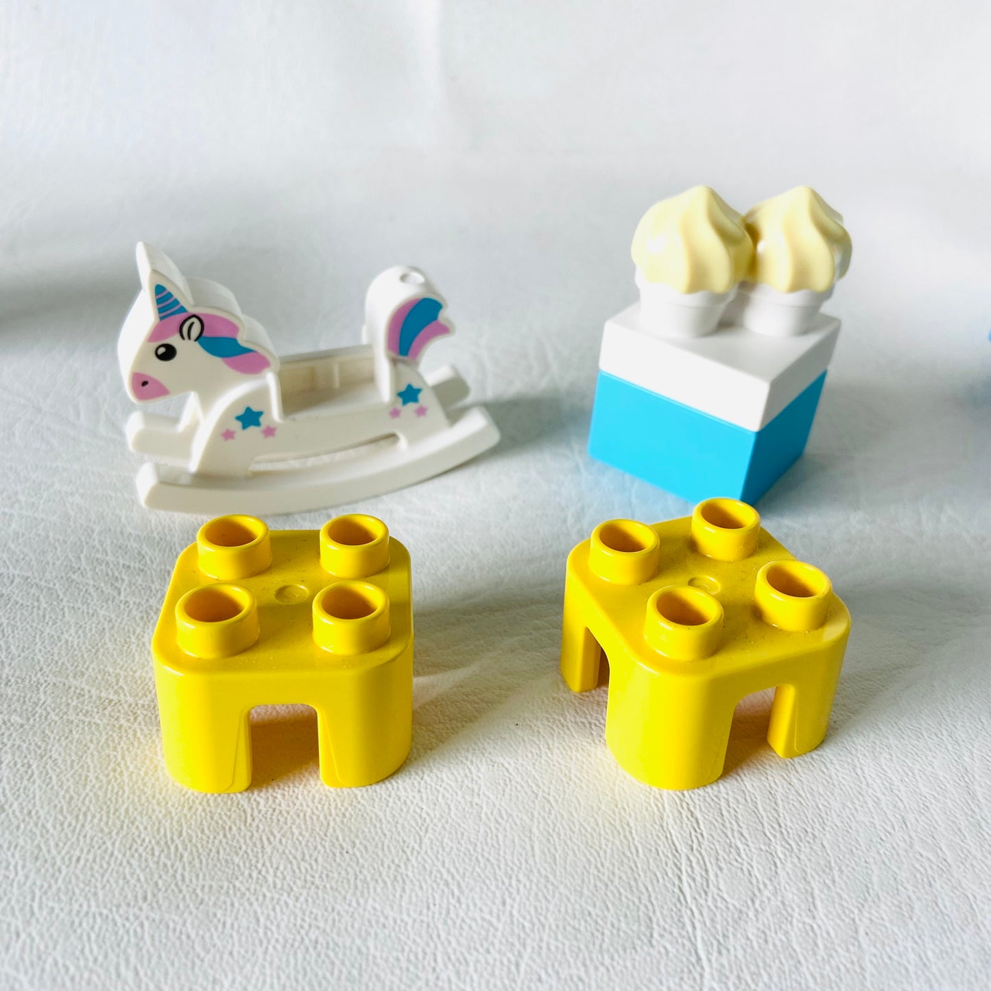 LEGO DUPLO: Playroom (10925) 95% Complete - Missing Balloon