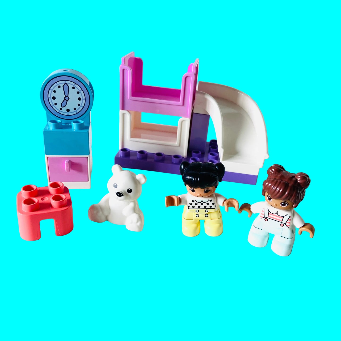 LEGO Duplo: Bedroom set (10926) - 85% Complete (Missing Blanket & Rug & Guitar)