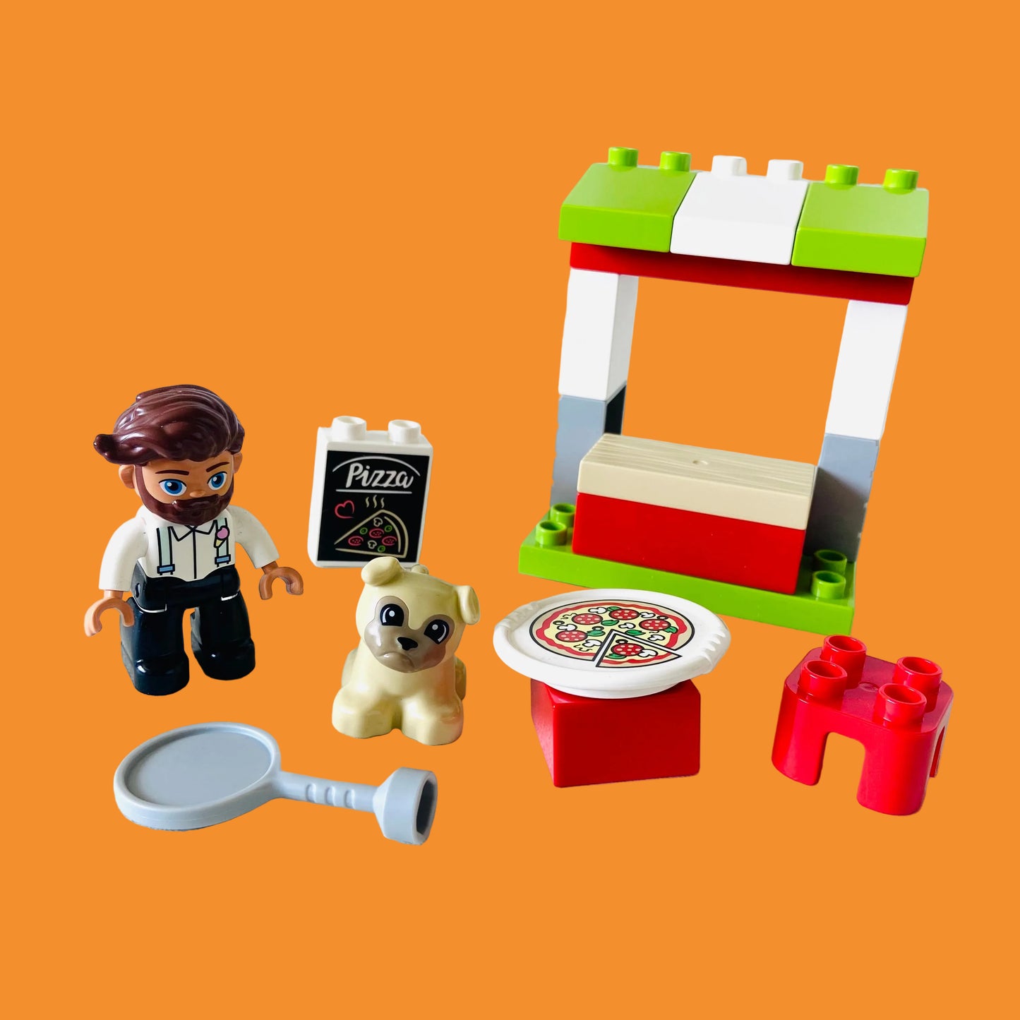 LEGO DUPLO: Pizza Stand With Dog (10927) - 100% Complete