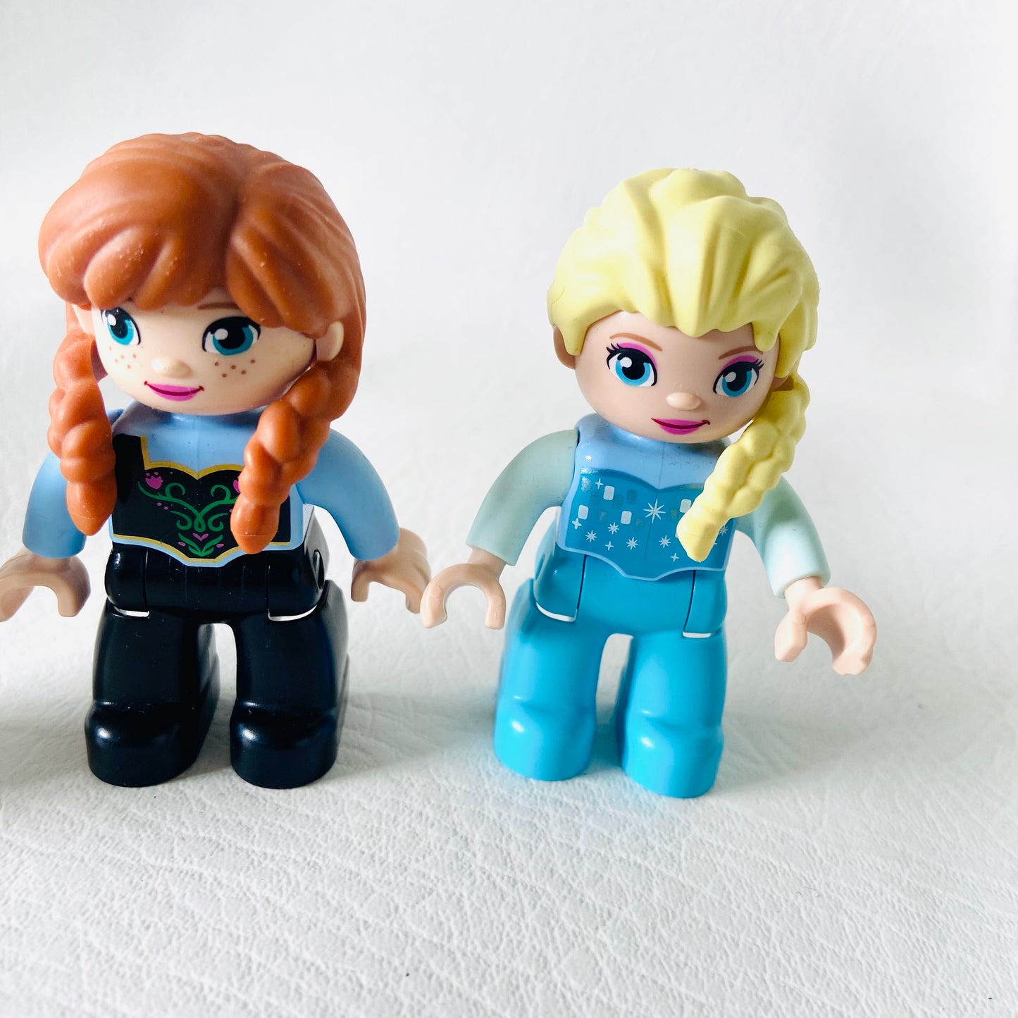 Lego Duplo: Disney Frozen Ice Castle Light Brick (10899) - 80% Complete
