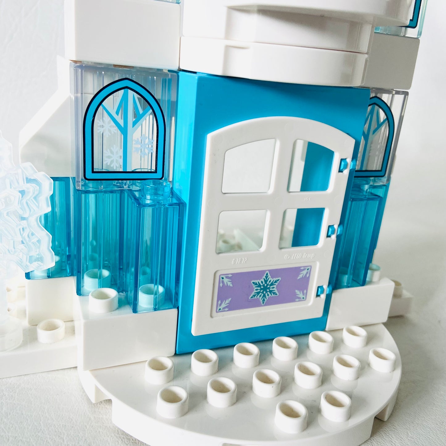 Lego Duplo: Disney Frozen Ice Castle Light Brick (10899) - 80% Complete