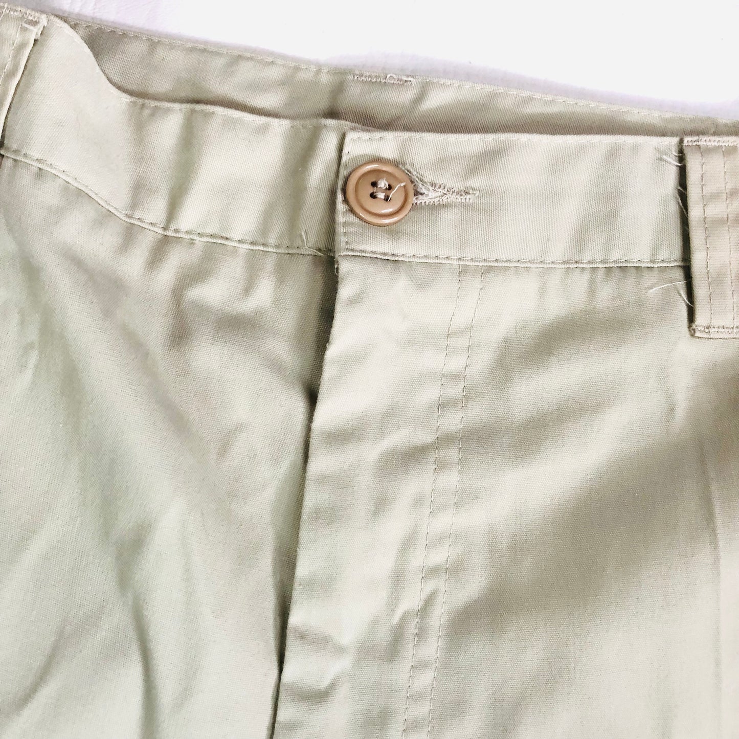 Mens Classic Beige Chino Shorts Smart-Casual Summer Style Size 38 W