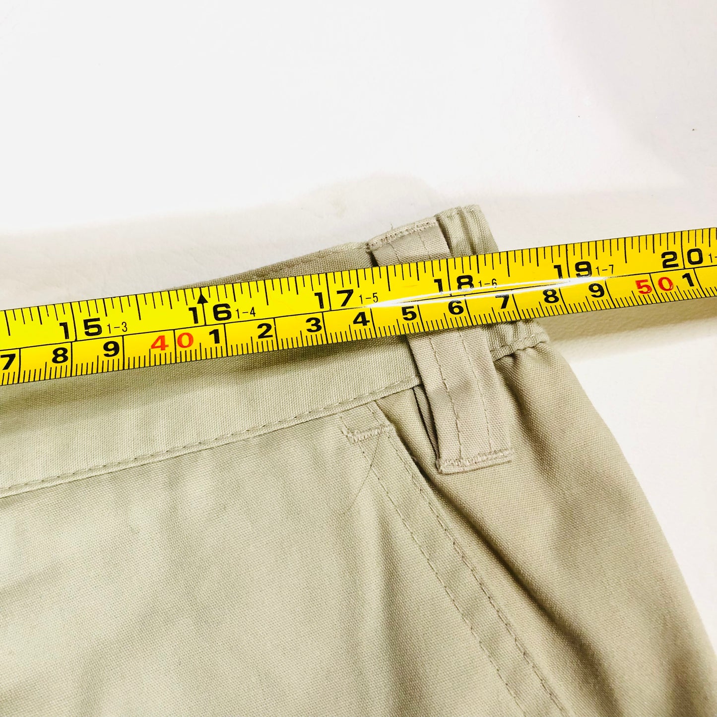 Mens Classic Beige Chino Shorts Smart-Casual Summer Style Size 38 W