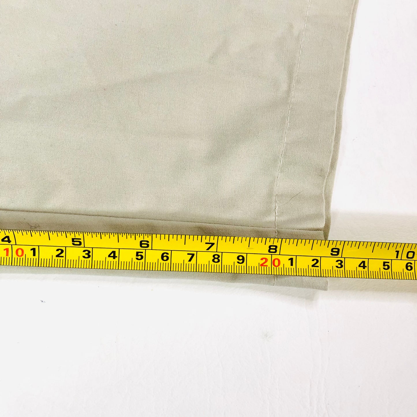 Mens Classic Beige Chino Shorts Smart-Casual Summer Style Size 38 W