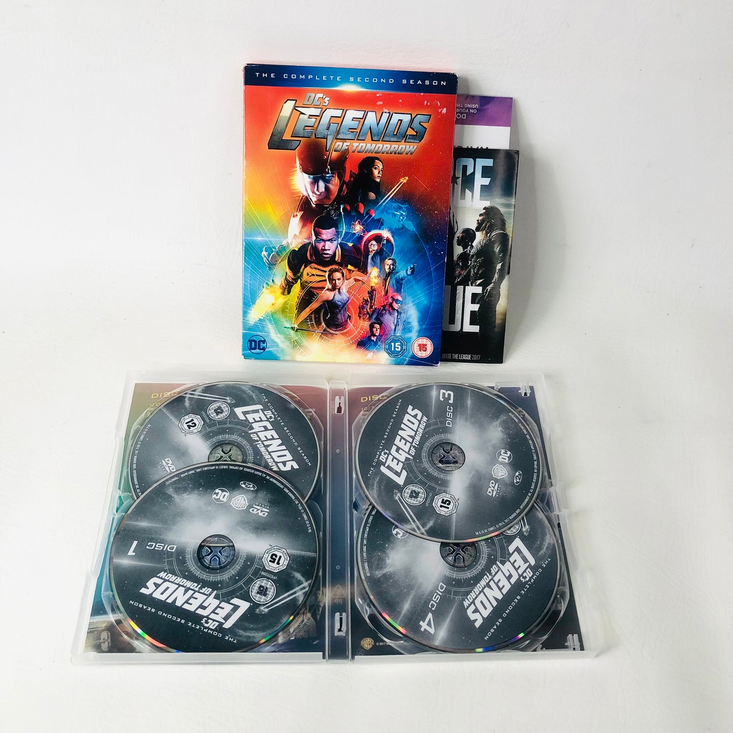 DC's Legends of Tomorrow: The Complete Second Season (DVD, 2016) 4 Disc Set